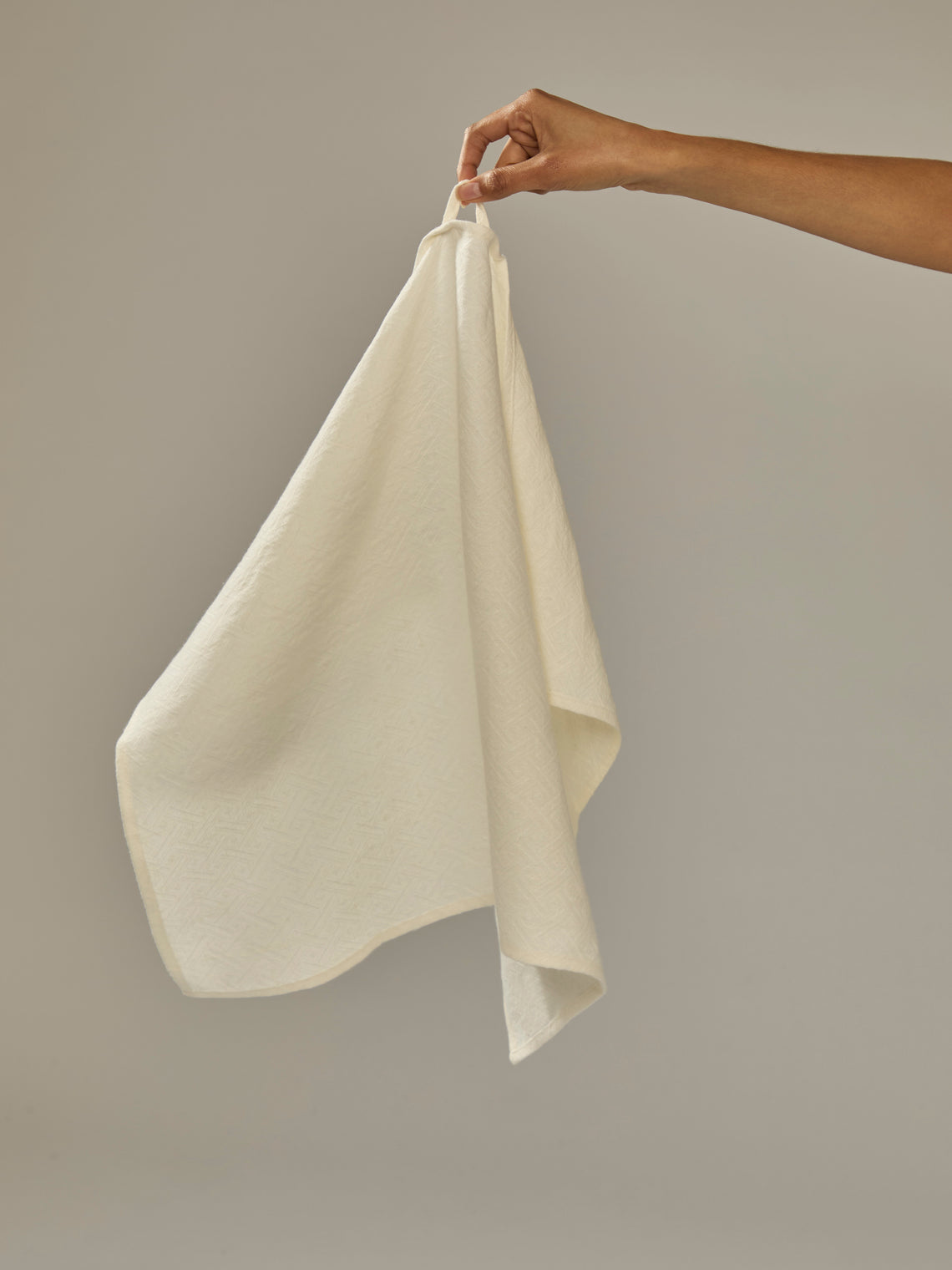 Volga Linen - Damask Linen Hand Towels (Set of 4) - Ivory - ABASK - 