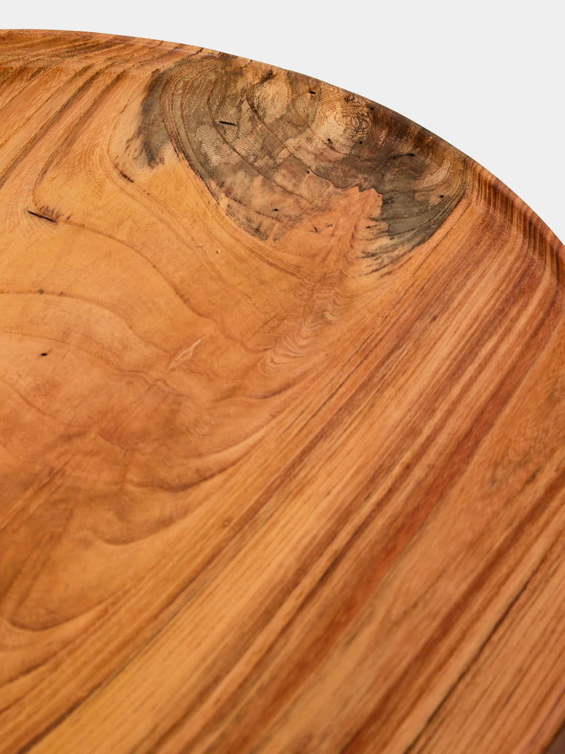 Iida Woodturning - Hand-Turned Zelkova Oil-Finish Tray (16.5in/42.5cm) - Brown - ABASK