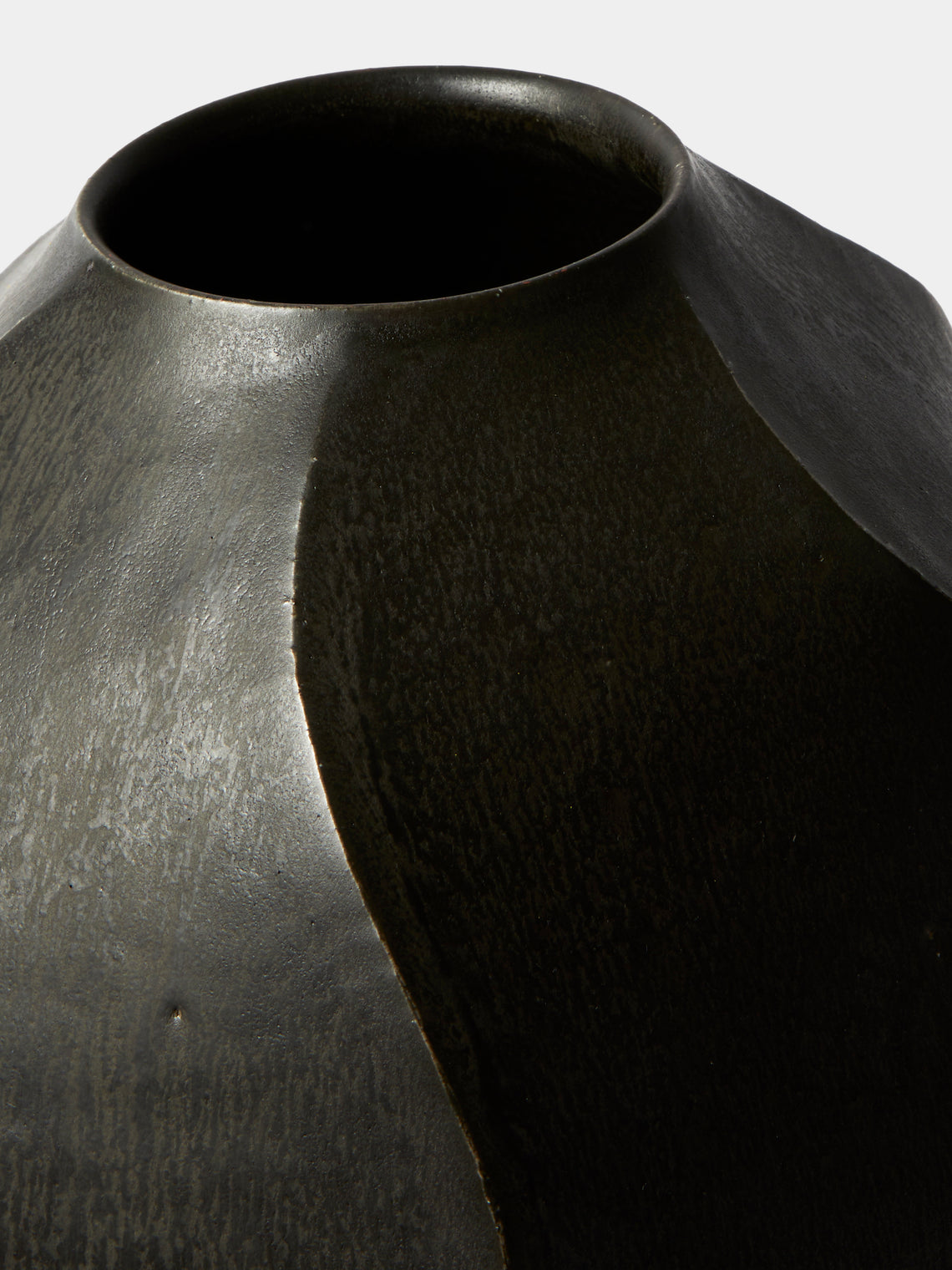 Lee Song-am - Black Clay Vase (14in/36cm) - Black - ABASK