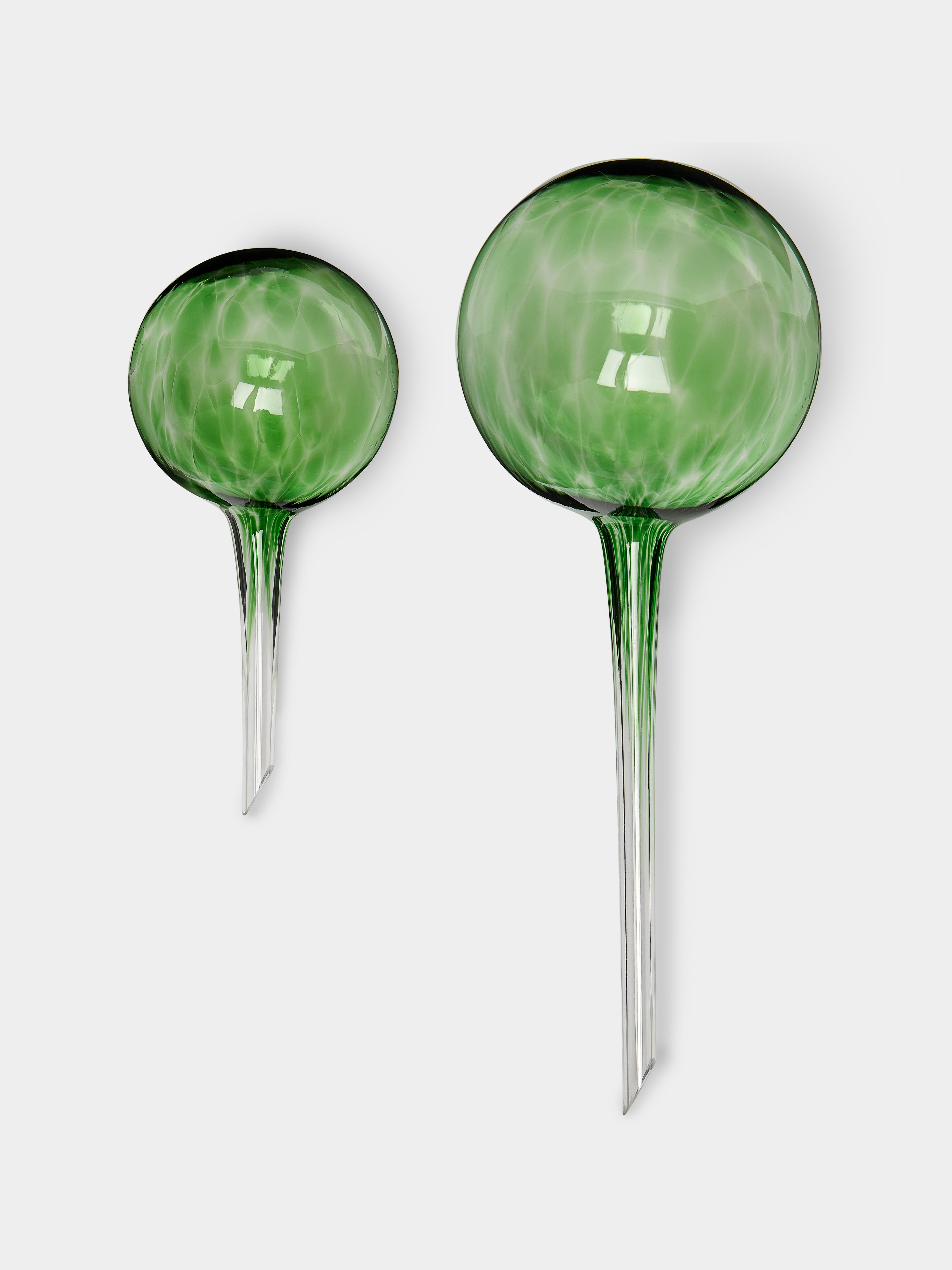 Using Diffusing Globes Green Hand-Blown Crystal Water-Diffusing Globes (Set of 2) by Dab'O | ABASK