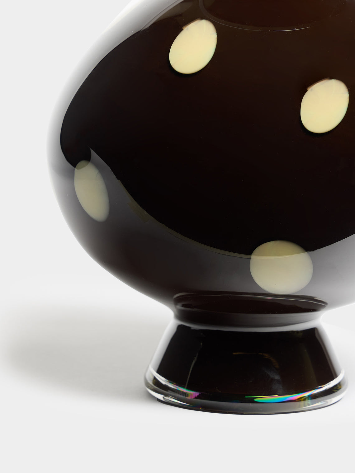 Martyn Thompson Studio - Penny Spotted Hand-Blown Glass Vase (12.5in/32cm) - Black - ABASK