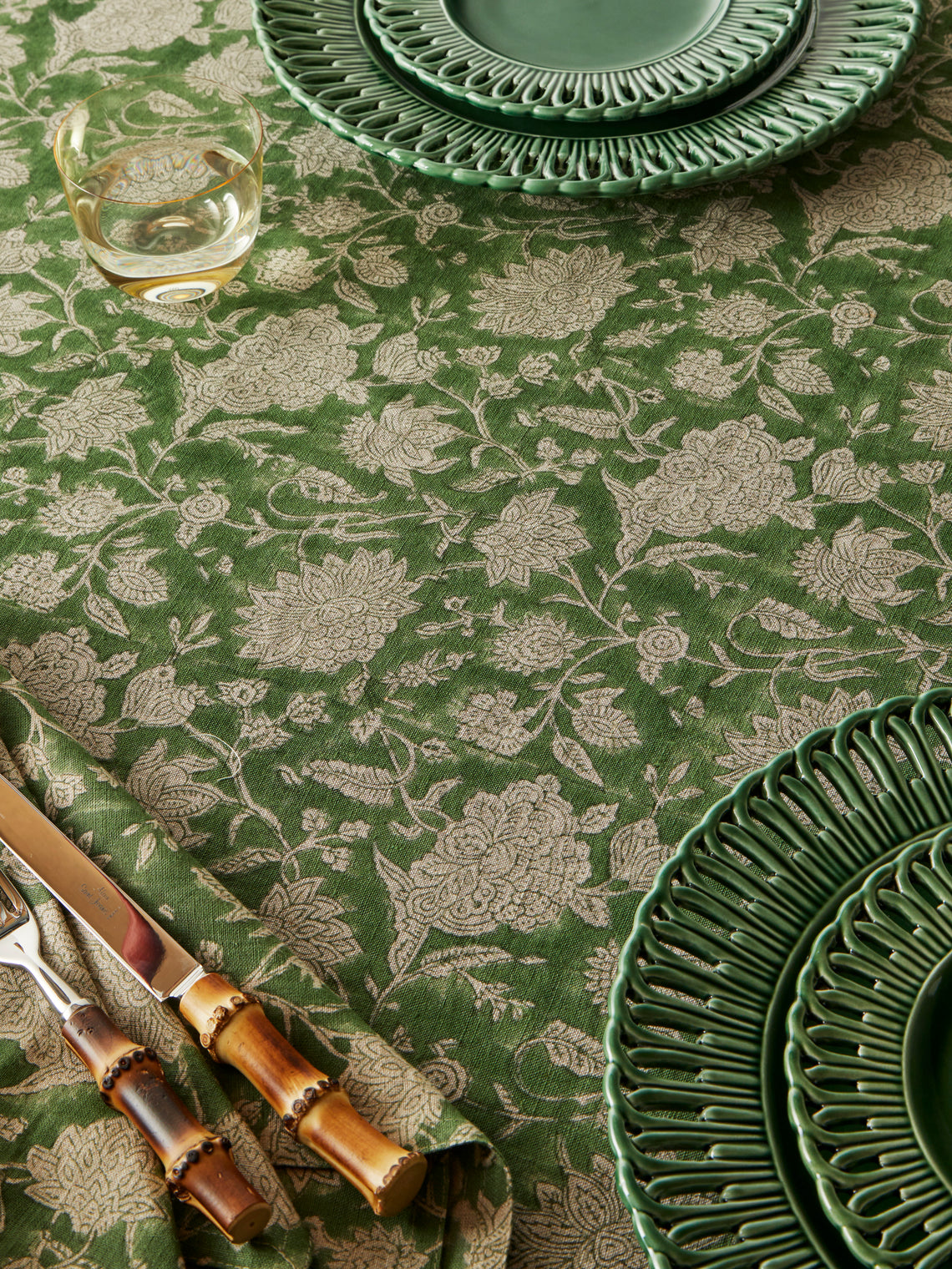 Chamois - Parrot Block-Printed Linen Round  Tablecloth (86.5in/2.2m) - Green - ABASK