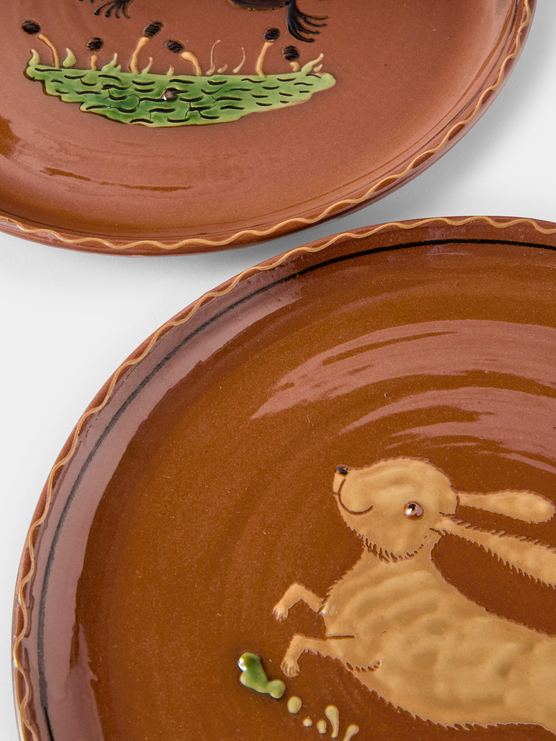Poterie d’Évires - Animals Hand-Painted Ceramic Dinner Plates – 9.5in/24cm (Set of 4) - Light Brown - ABASK