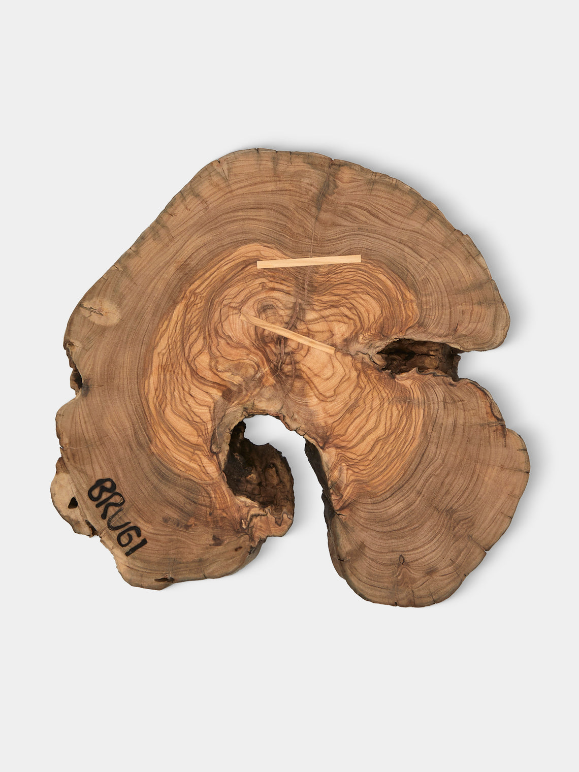 Art Brugi - Hand-Carved Olivewood Cheese Board - Brown - ABASK