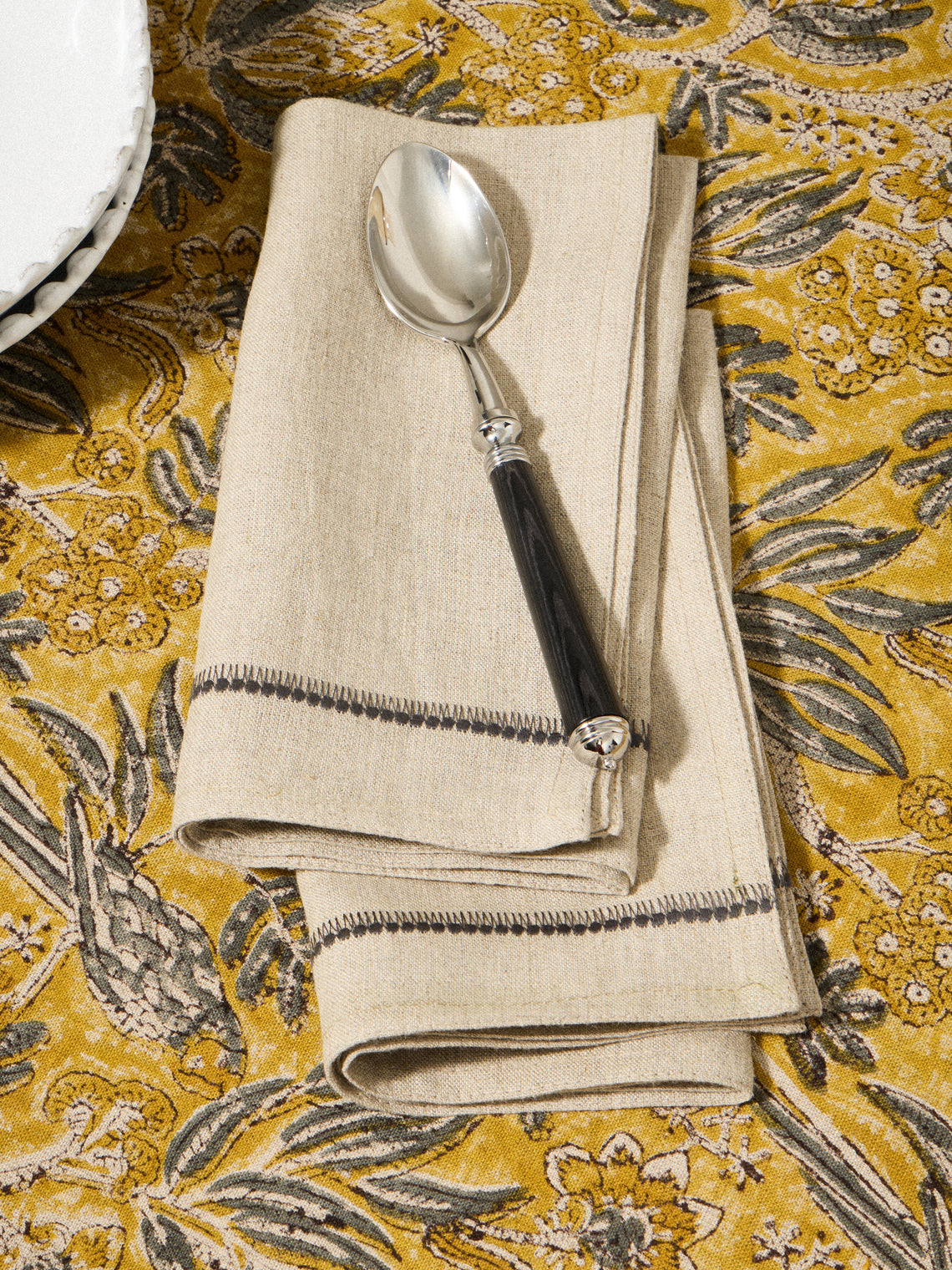 Chamois - | Set of 4 | Embroidered Linen Napkins - Beige - ABASK