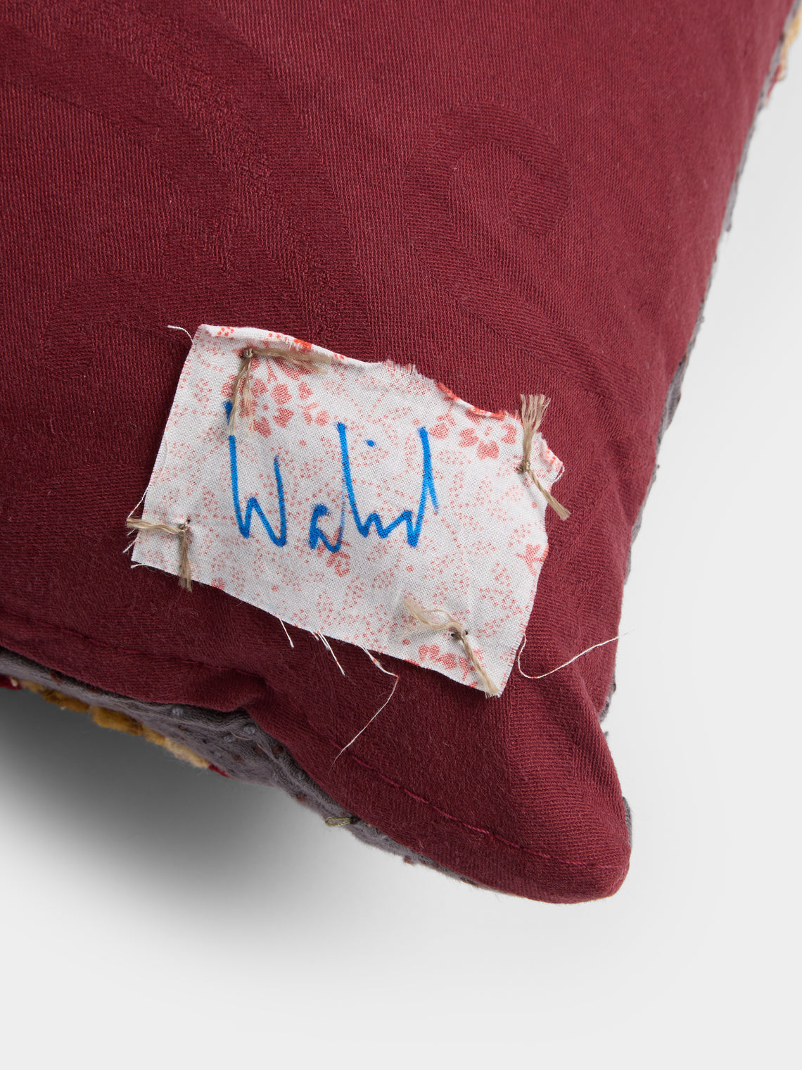 By Walid - 19th-Century English Needlepoint Wool and Damask Cushion (19.5in/50cm) - Multiple - ABASK
