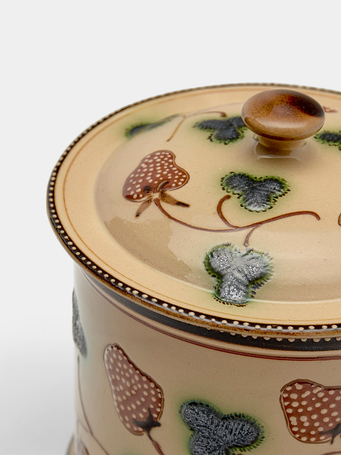 Poterie d’Évires - Strawberries Hand-Painted Ceramic Medium Lidded Pot - Cream - ABASK