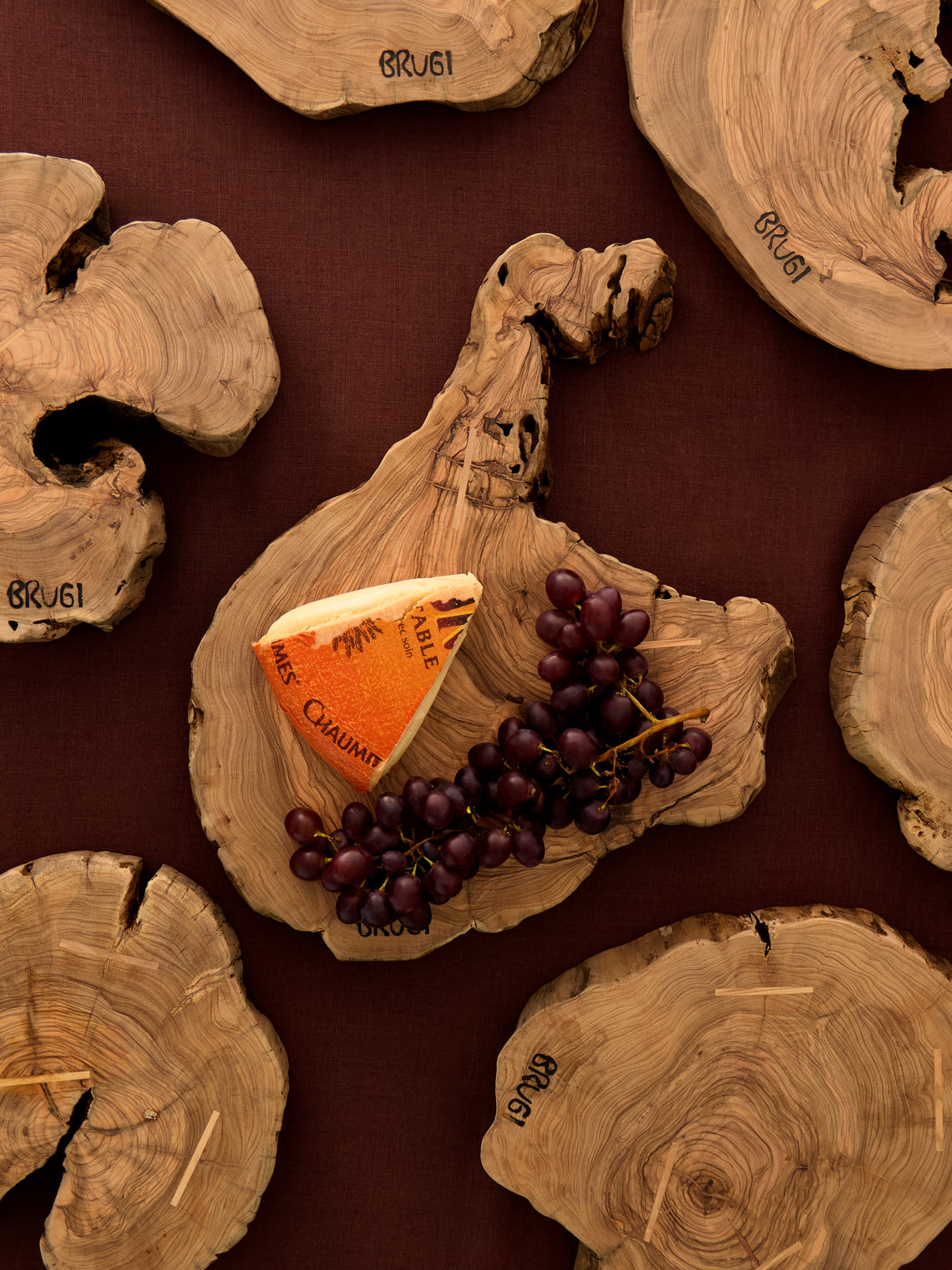 Art Brugi - Hand-Carved Olivewood Cheese Board - Brown - ABASK