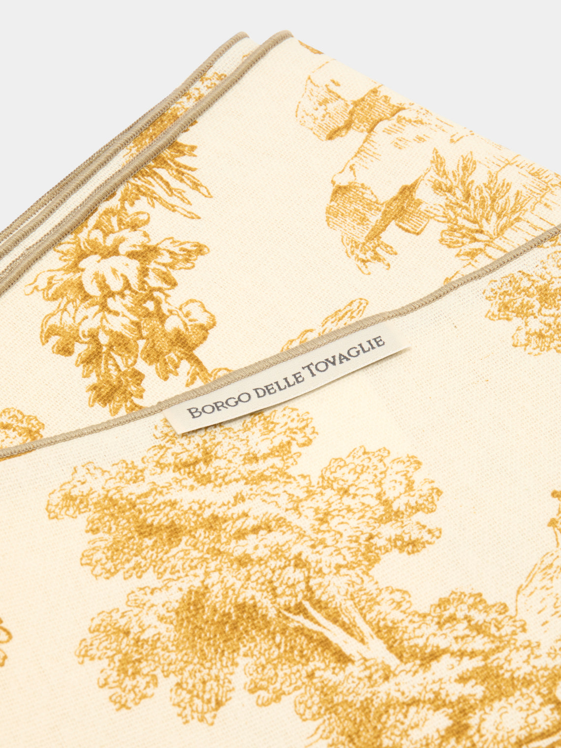 Toile de Jouy Linen Rectangular Tablecloth (126in/3.2m)