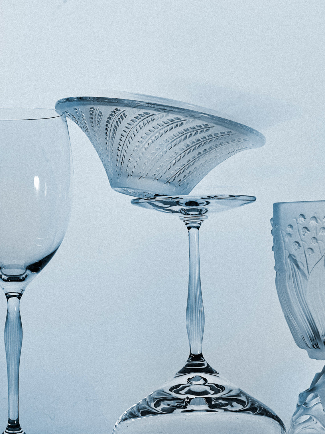 Lalique - Glycines Crystal Hollow Bowl - Clear - ABASK