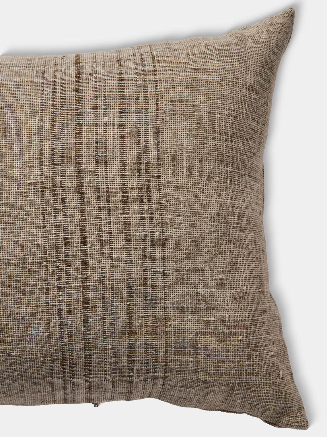 de Le Cuona - Cave Cloth Linen Vertical-Detail Cushion (35.5in/90cm) - Green - ABASK