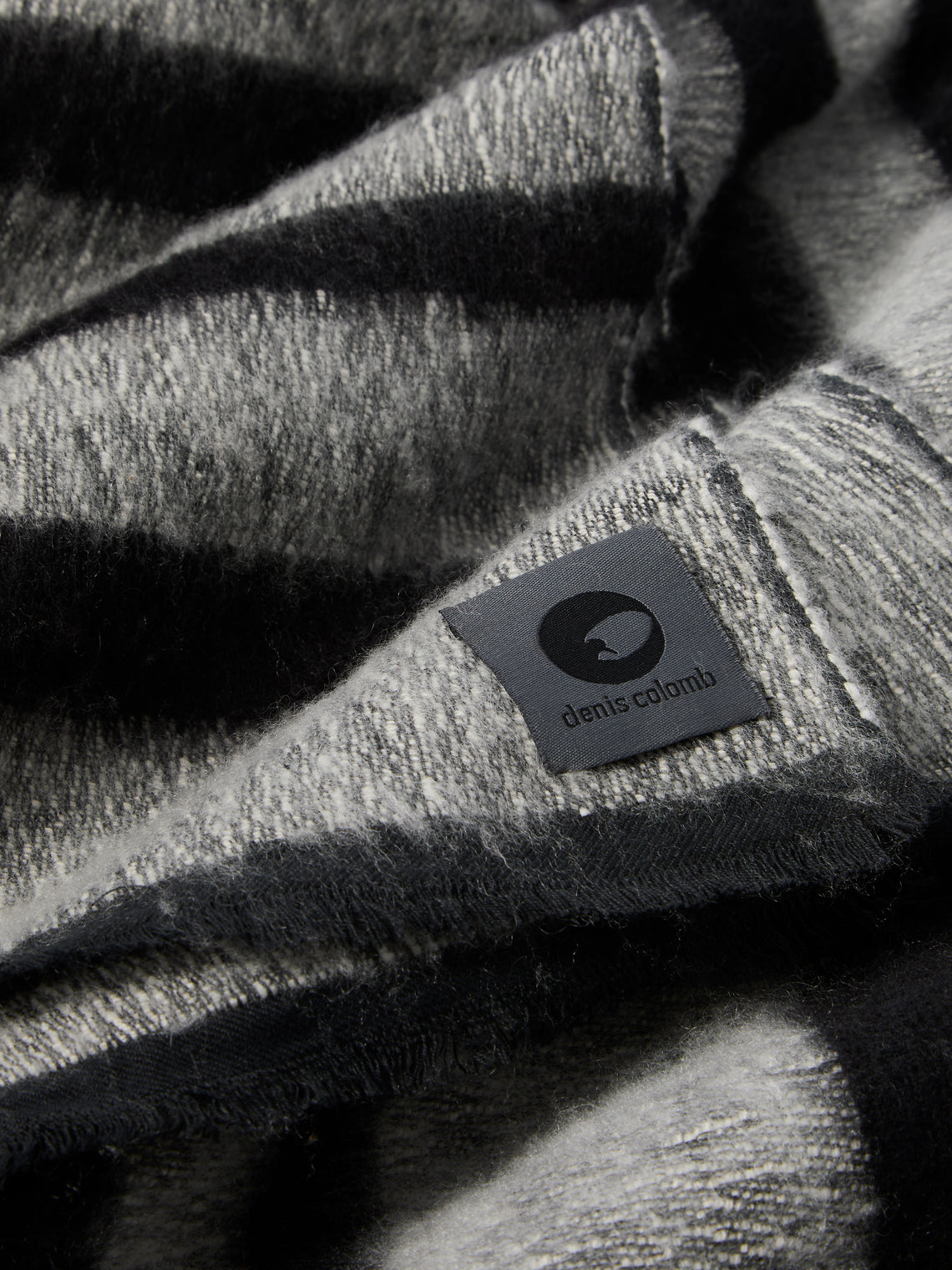 Denis Colomb - Dolpo Striped Nomad Cashmere and Cotton Throw (79in/2m) - Gray - ABASK