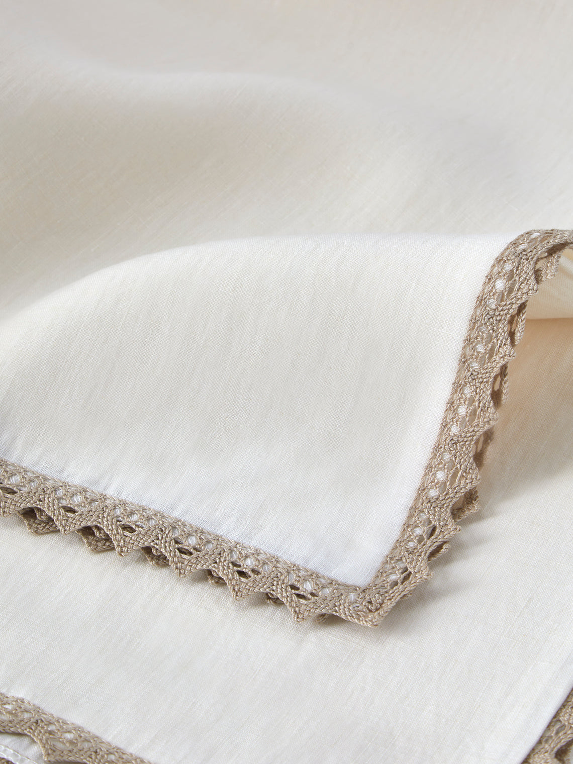 Borgo delle Tovaglie - Bagheria Embroidered Linen Square Tablecloth (86.5in/2.2m) - Ivory - ABASK