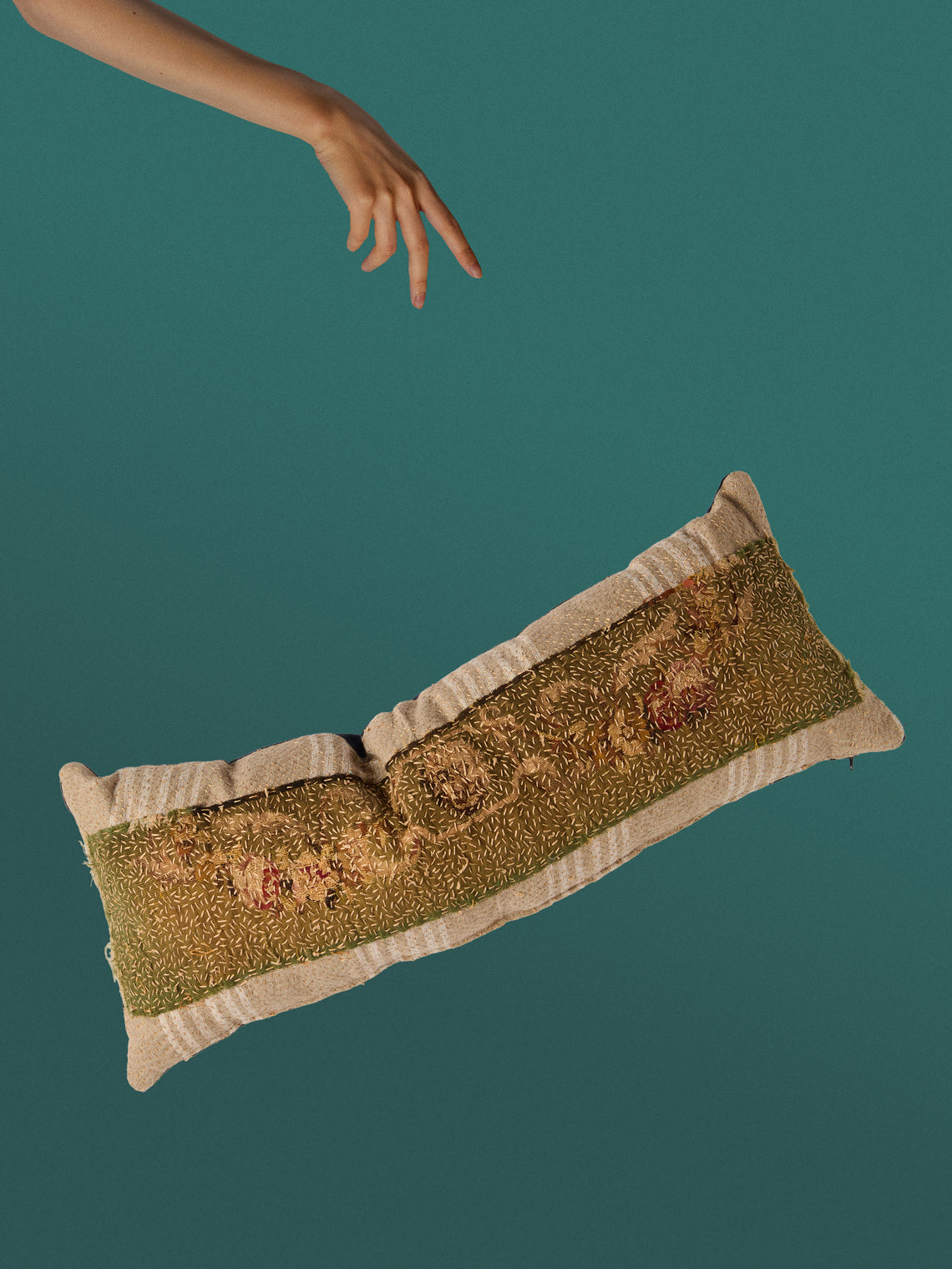 By Walid - 18th-Century French Aubusson Tapestry Wool and Cotton Cushion (31.5in/80cm) - Multiple - ABASK