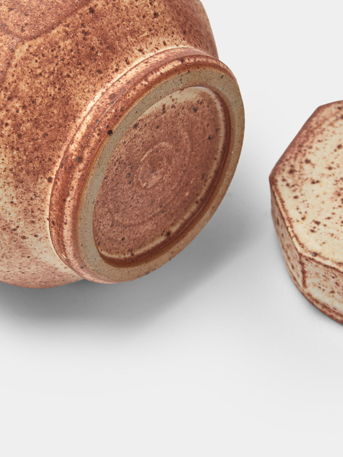 Adam Ross - Hand-Thrown Ceramic Faceted Jam Jar - Beige - ABASK