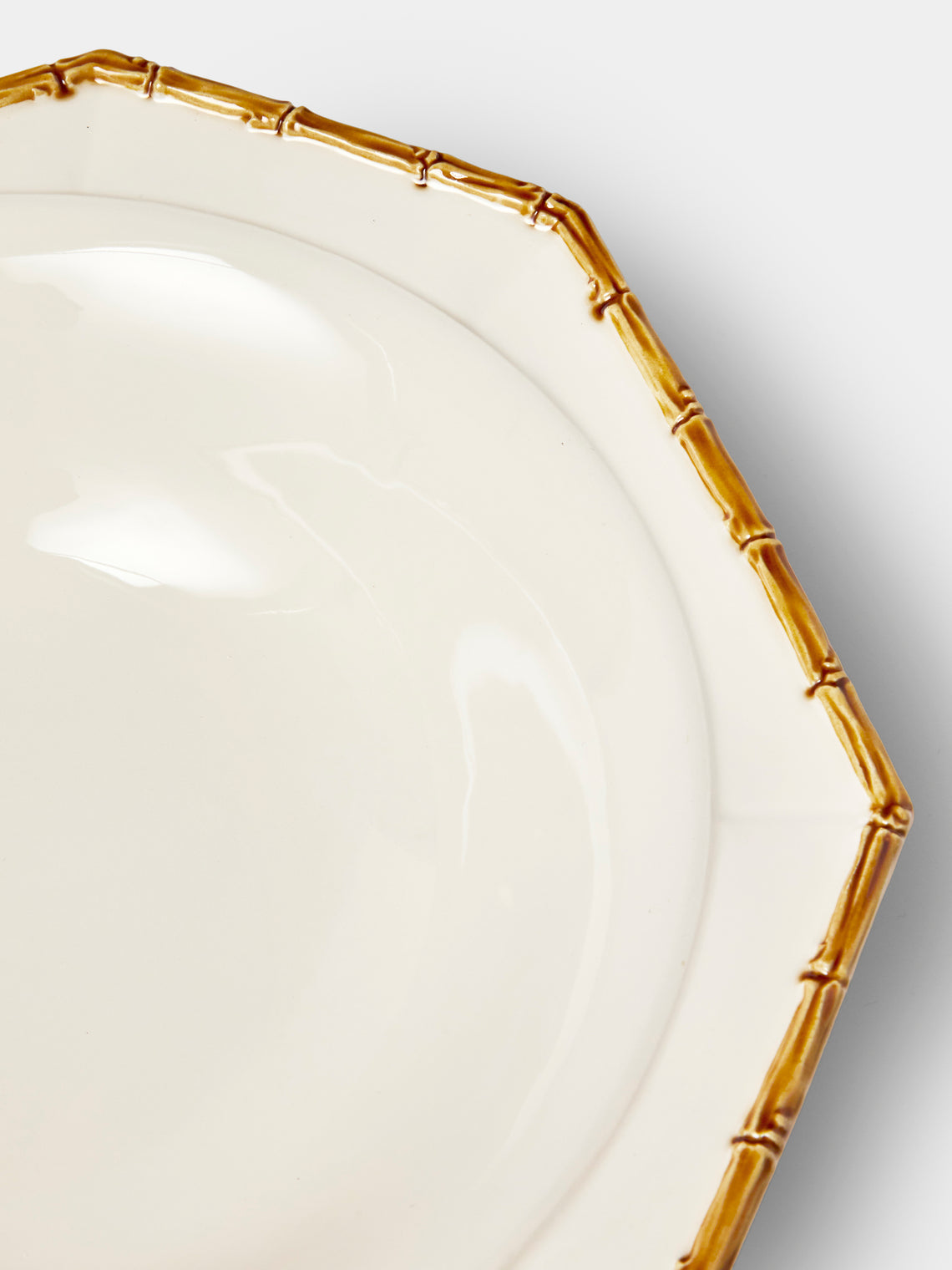 Verdolini - Bamboo Hand-Painted Ceramic Fruit Bowl - White - ABASK