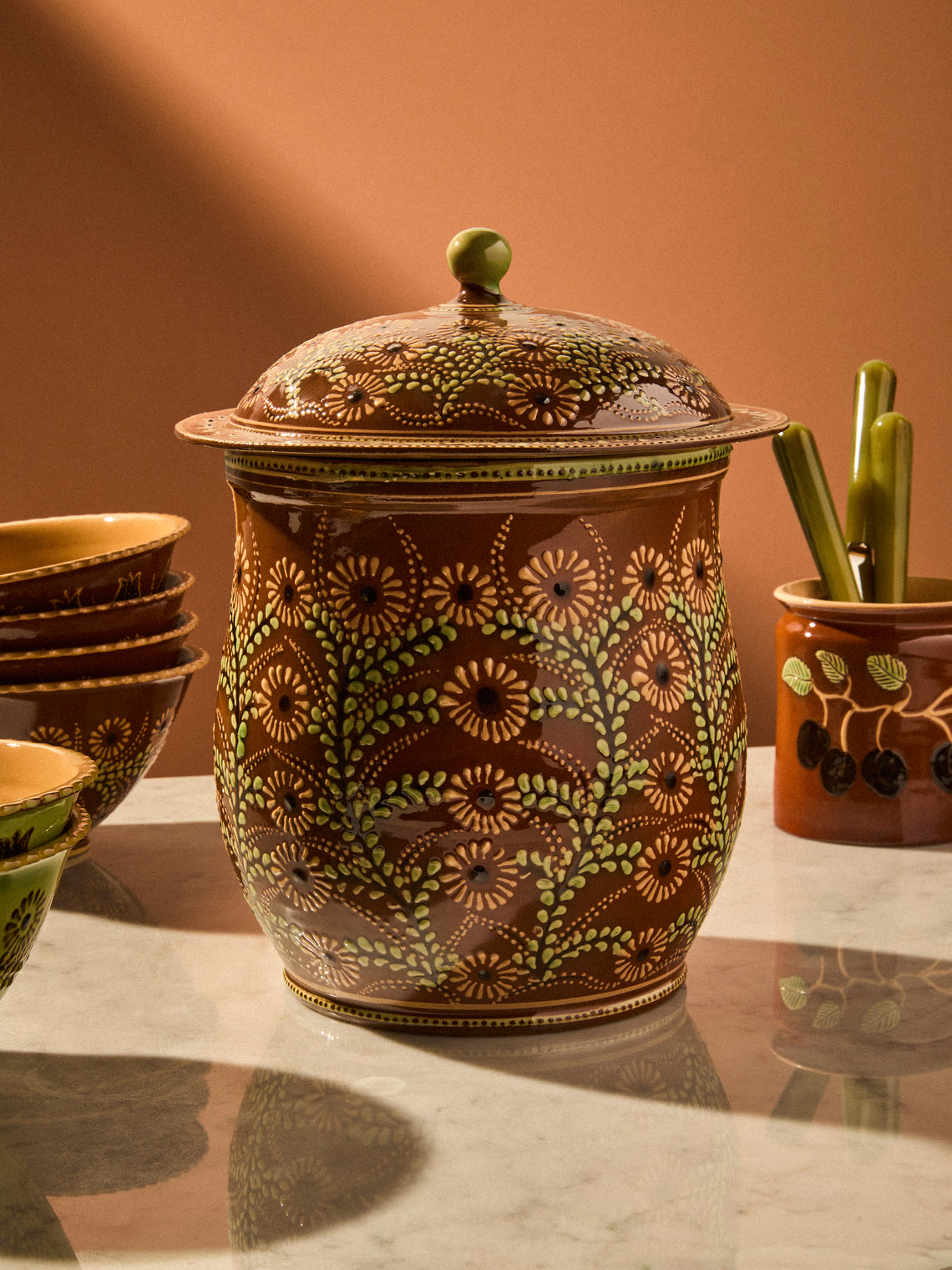 Poterie d’Évires - Flowers Hand-Painted Ceramic Curved Lidded Pot - Light Brown - ABASK