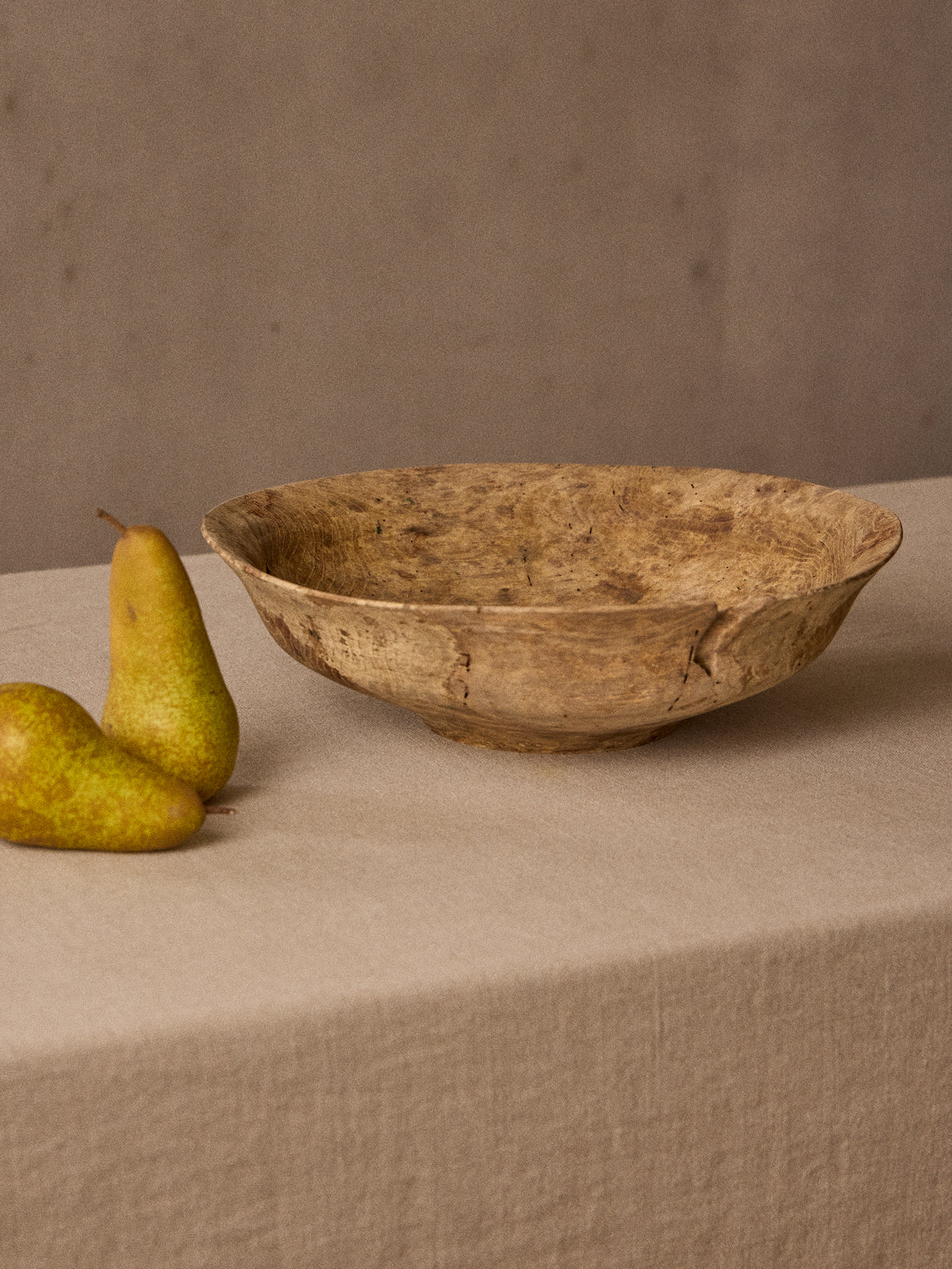 Iida Woodturning - Hand-Turned Oak Earth-Finish Bowl - Brown - ABASK