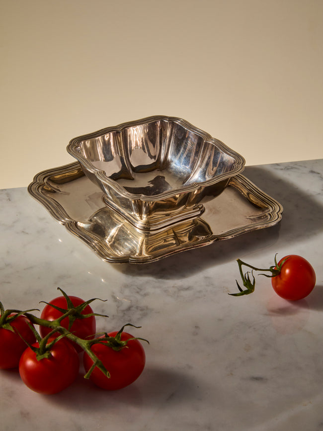 Antique and Vintage - 1920s Minerve Solid Silver Saucier with Platter - Silver - ABASK