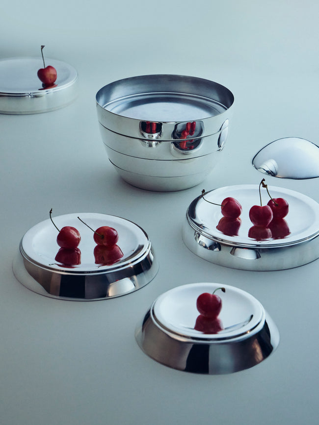 Antique and Vintage - 1960 Egg Silver-Plated Entrée Dish - Silver - ABASK