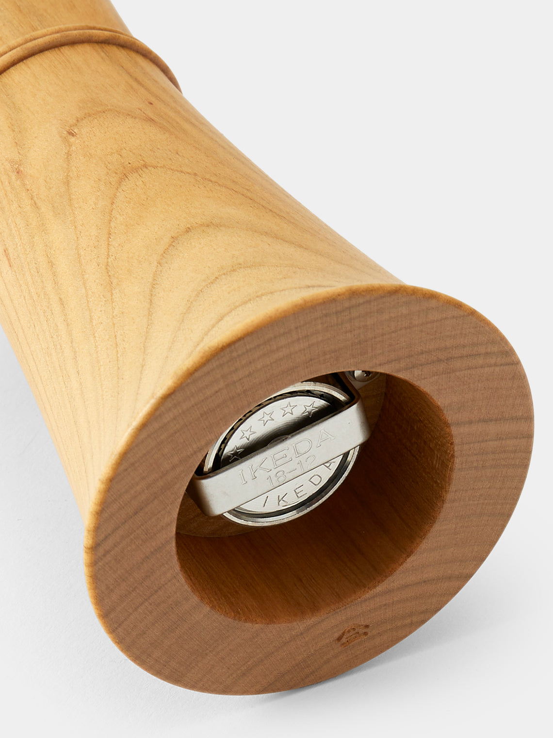 Yamani Woodworks - Hand-Turned Wood Salt Mill (7in/17.5cm) - Brown - ABASK