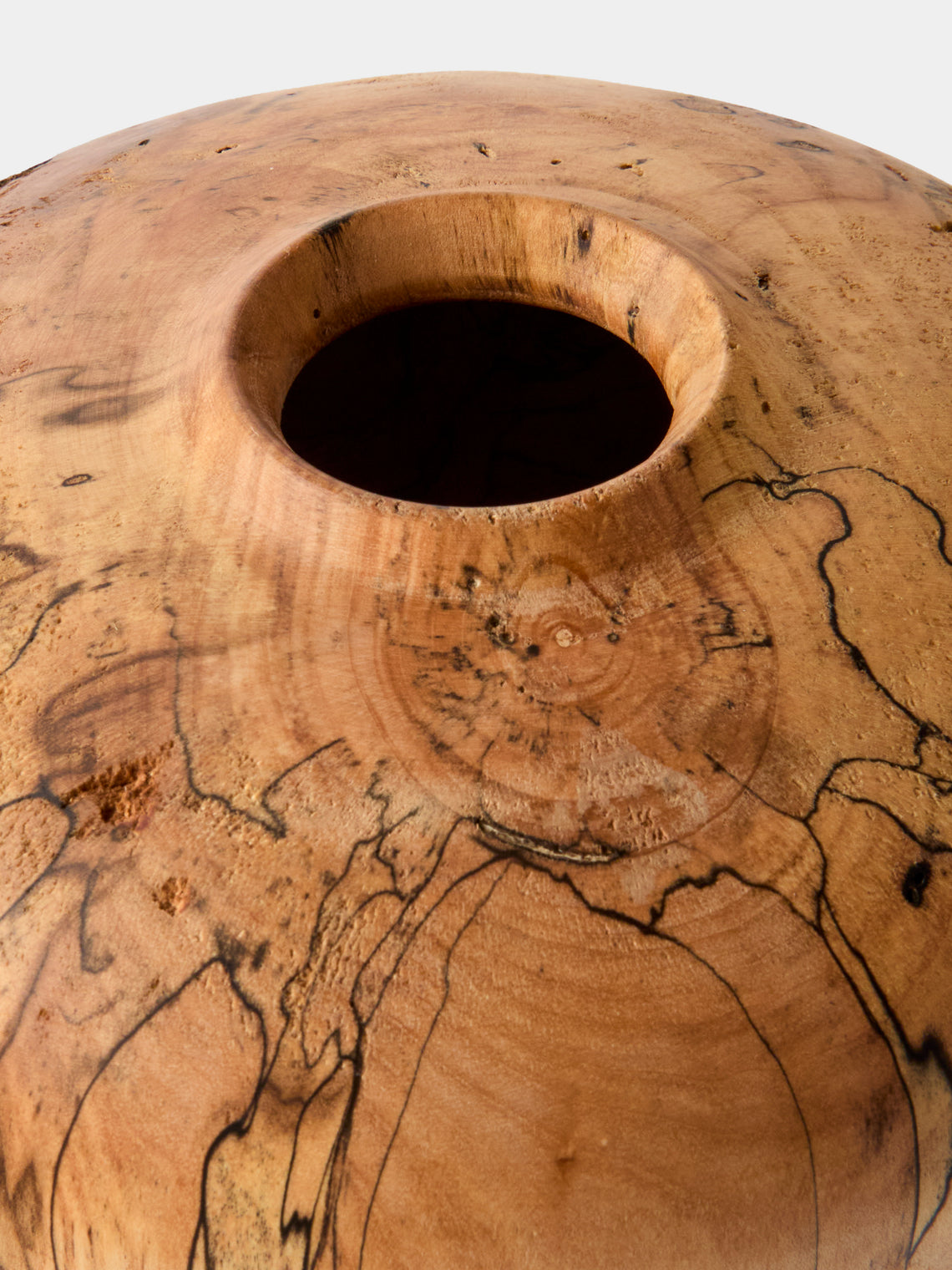 Iida Woodturning - Hand-Turned Oil-Finish Spalted Maple Vase (9in/23.5cm) - Brown - ABASK