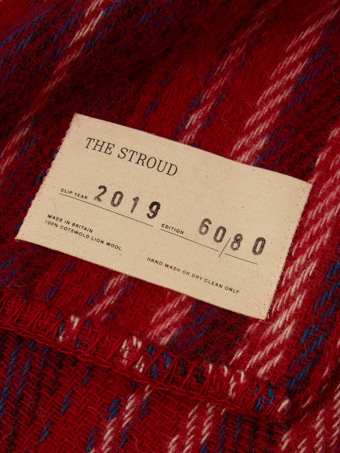 The Stroud - Fosseway Cotswold Lion Wool Blanket (79in/2m) - Multiple - ABASK