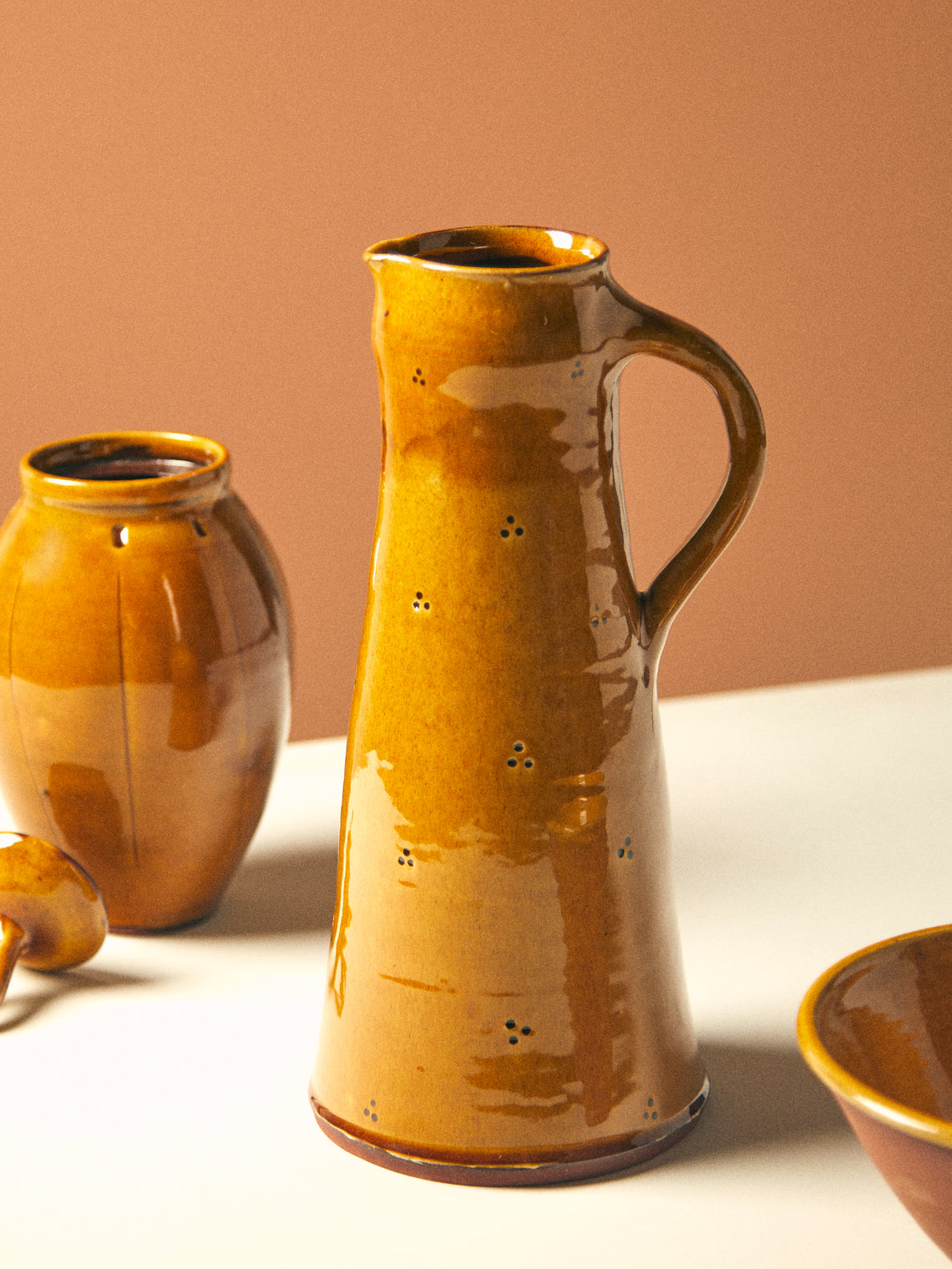 Neville Tatham - Slipware Large Jug - Yellow - ABASK