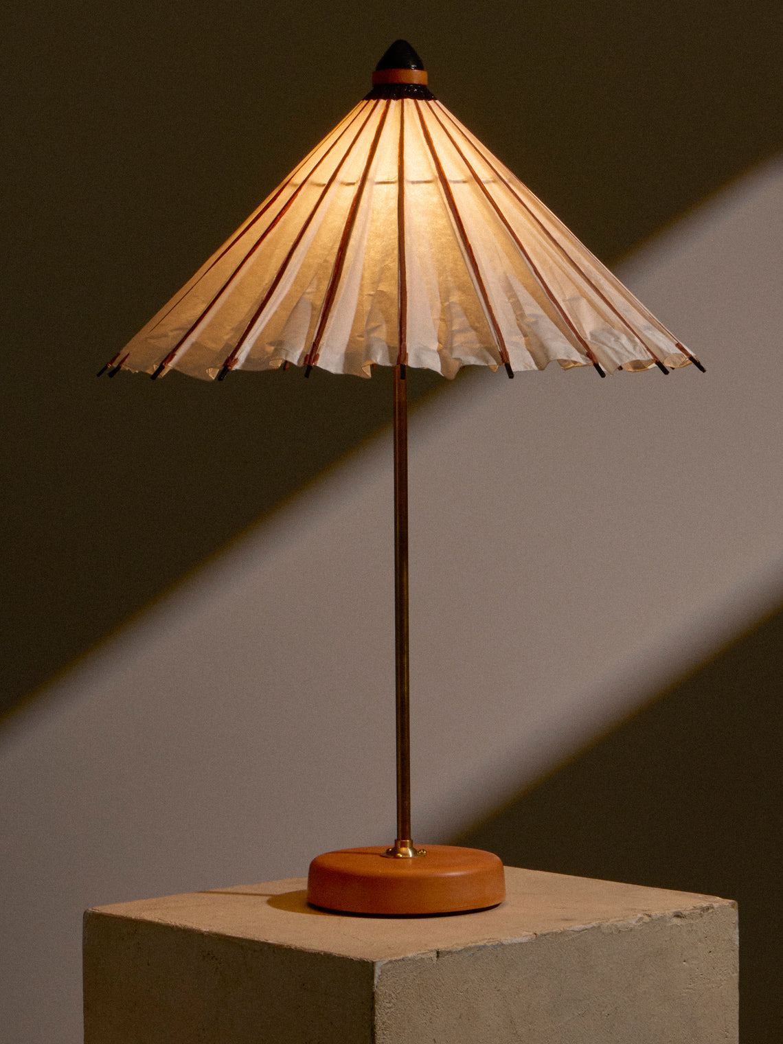 Tennant New York - Vintage Parasol, Bamboo and Coconut Table Lamp - Beige - ABASK