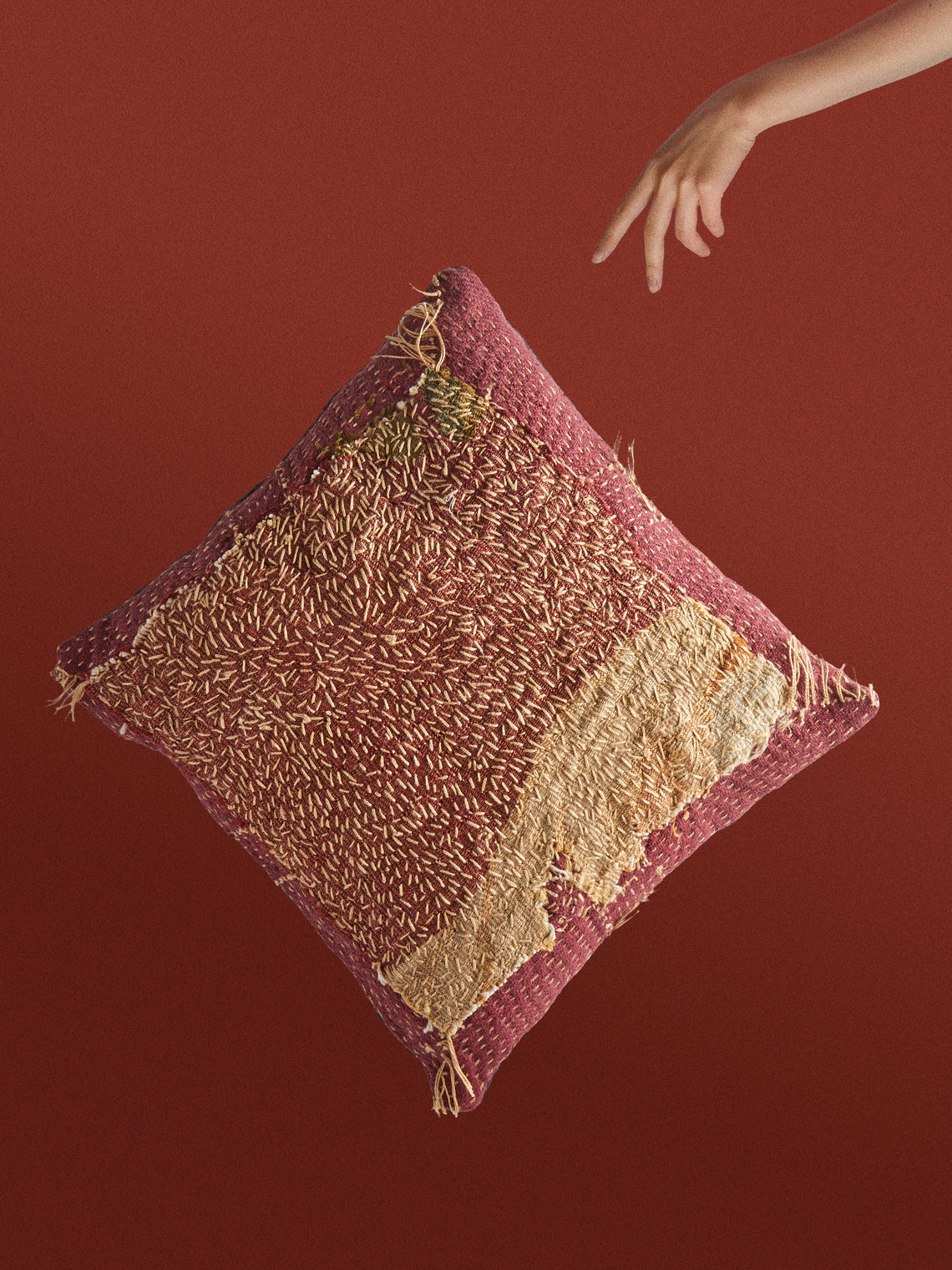 By Walid - 19th-Century Napoleon III Aubusson Tapestry Linen and Cotton Cushion (13in/33cm) - Multiple - ABASK