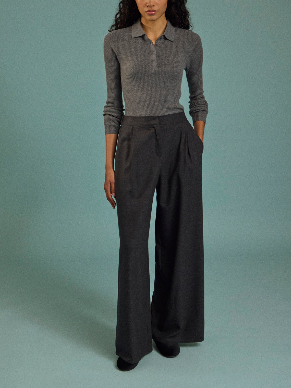 Arch4 - Nightingale Baby Goat Cashmere Long-Sleeved Polo Top | Size: S - Gray - ABASK