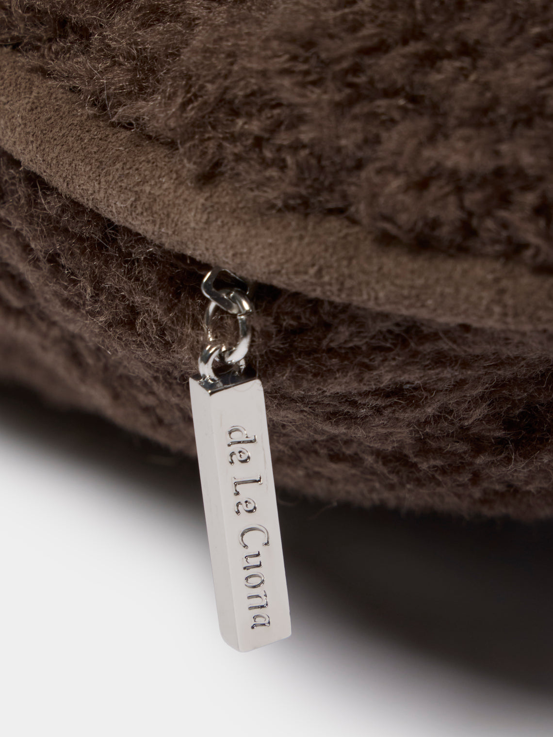 de Le Cuona - Tundra Wool Pillow (21.5in/55cm) - Brown - ABASK