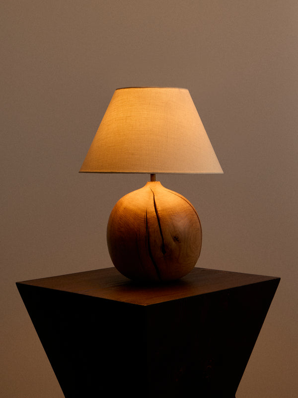 Jamie Gaunt Designs - No. 3 Ball Natural Oak Table Lamp - Natural - ABASK