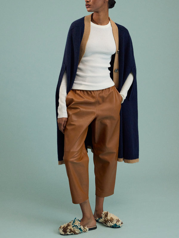 Isa Arfen - Cashmere and Lambswool Color-Block Cape | One Size - Navy - ABASK