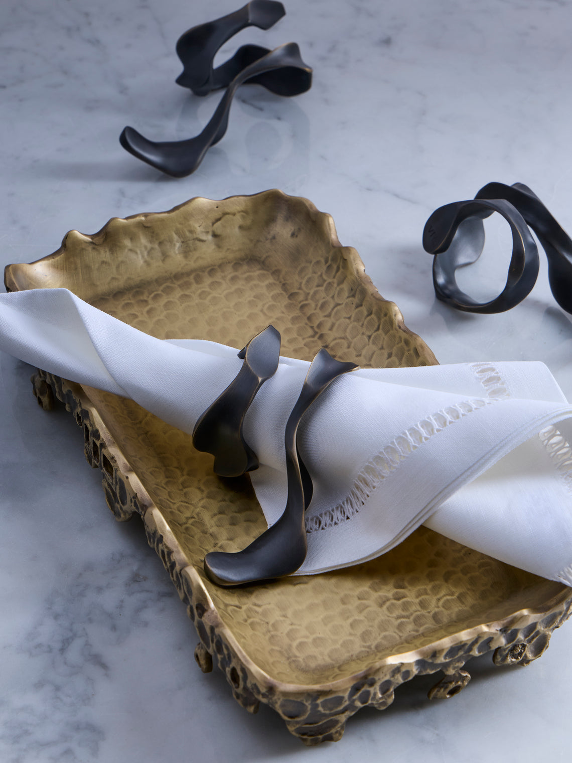 Viya - | Set of 4 | Under the Banyan Brass Napkin Rings - Black - ABASK
