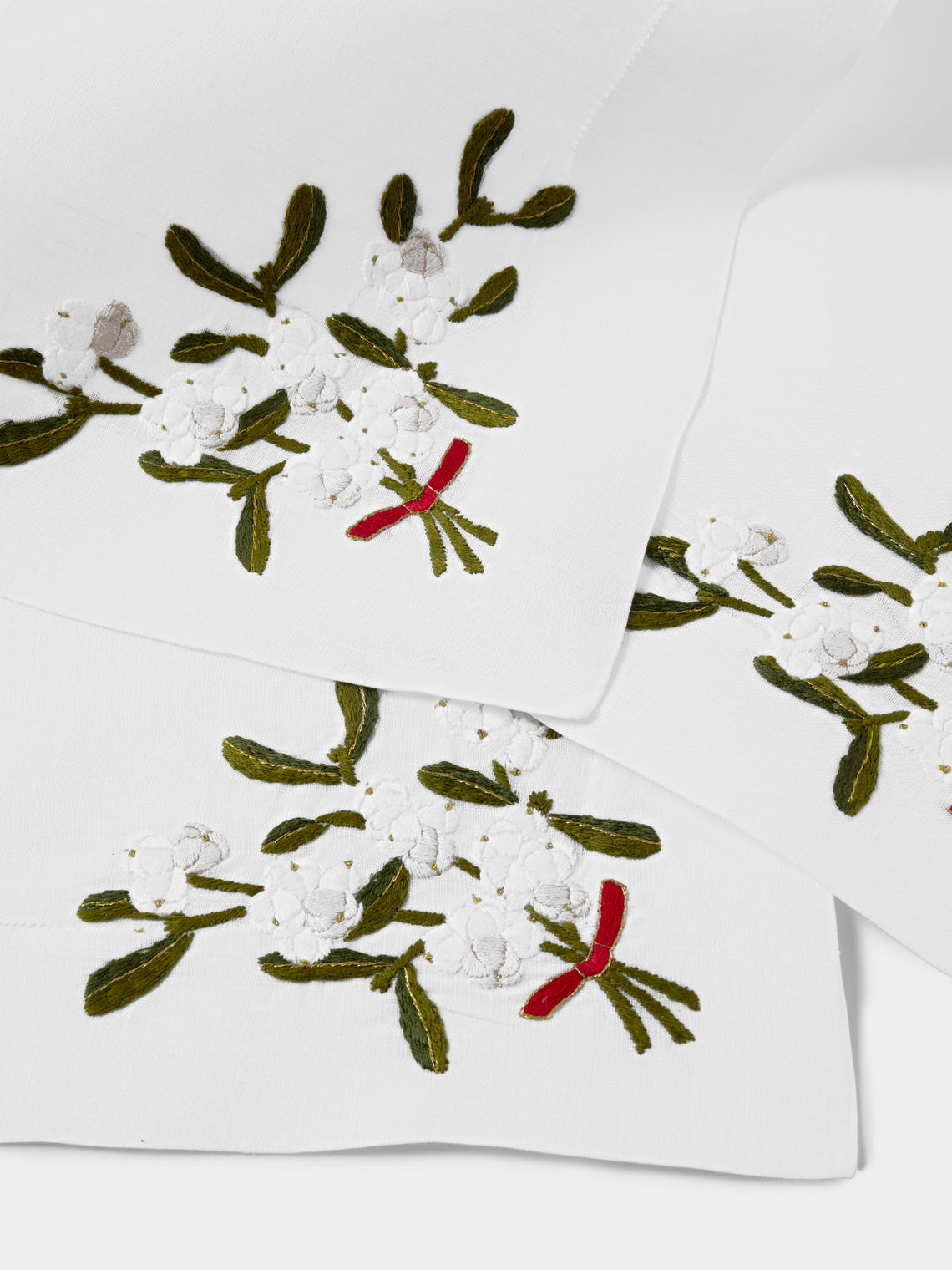 ERI Textiles - | Set of 4 | Mistletoe Bunch Hand-Embroidered Linen Placemats - Multiple - ABASK