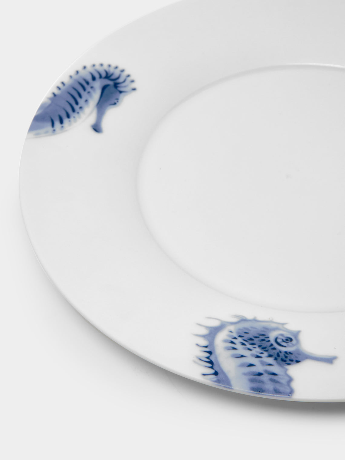 Hering Berlin - Ocean Porcelain Dinner Plates – 11.5in/29cm (Set of 2) - White - ABASK