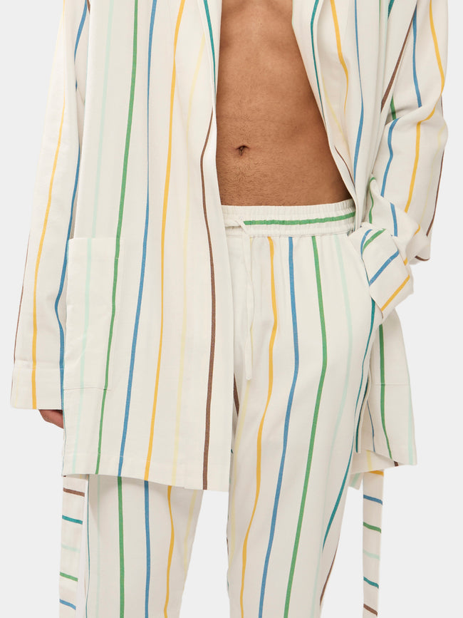 The Dropped-Crotch Trousers