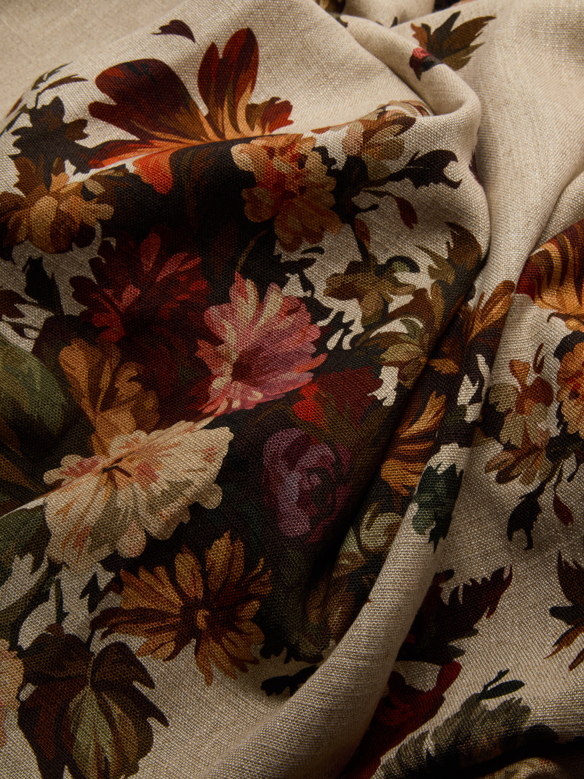 Borgo delle Tovaglie - Amalfi Embroidered Linen Round Tablecloth (110in/2.8m) - Natural - ABASK