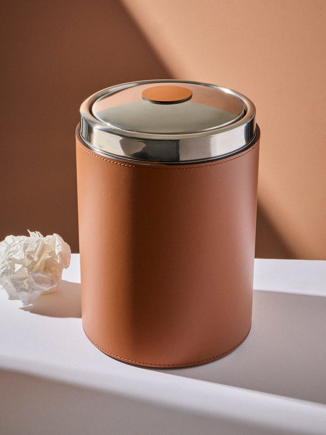 RUDI - Perry Leather Lidded Wastepaper Bin - Brown - ABASK