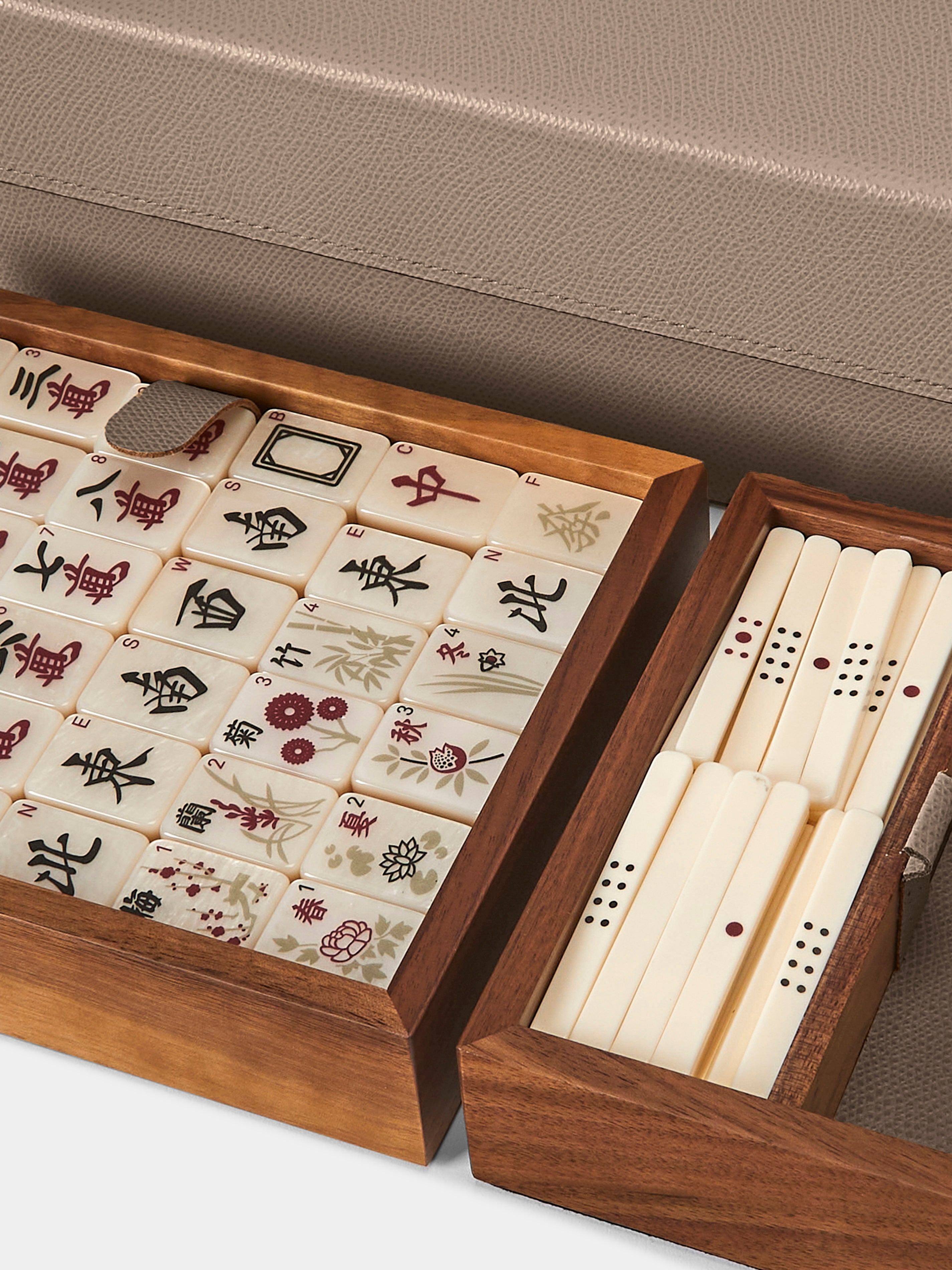 Brown Leather Mahjong Set by Pinetti | ABASK