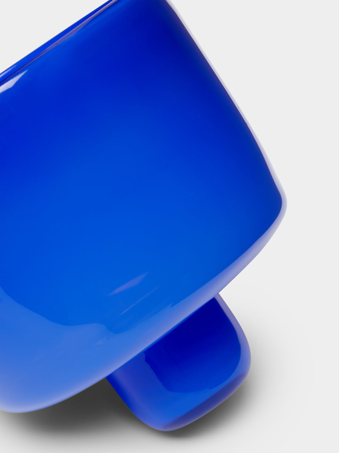 Pierrot Doremus - Hand-Blown Glass Ice Cream Bowls (Set of 4) - Blue - ABASK