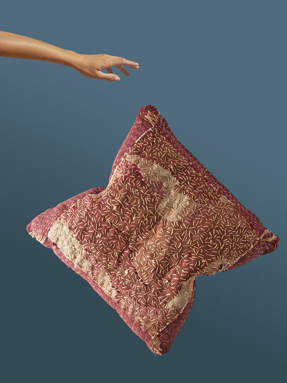 By Walid - 19th-Century Napoleon III Aubusson Tapestry Linen and Cotton Cushion (13.5in/35cm) - Multiple - ABASK