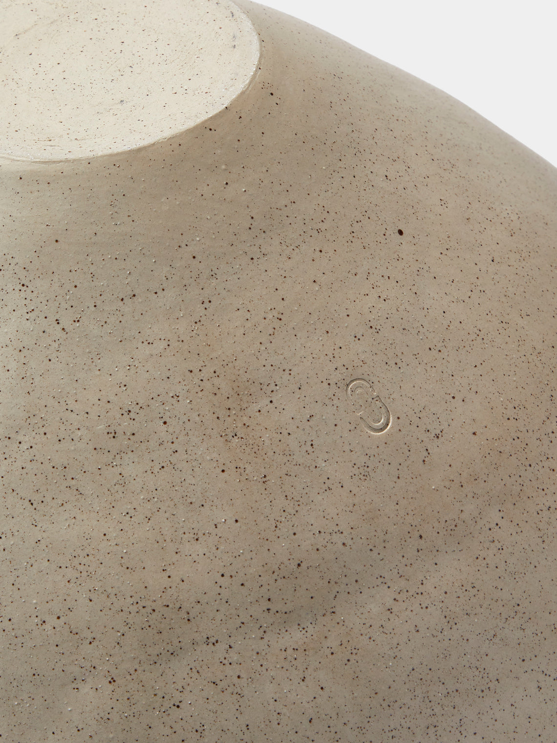 Sara Bergami - Hand-Formed Stoneware and Pyrite Vase - White - ABASK
