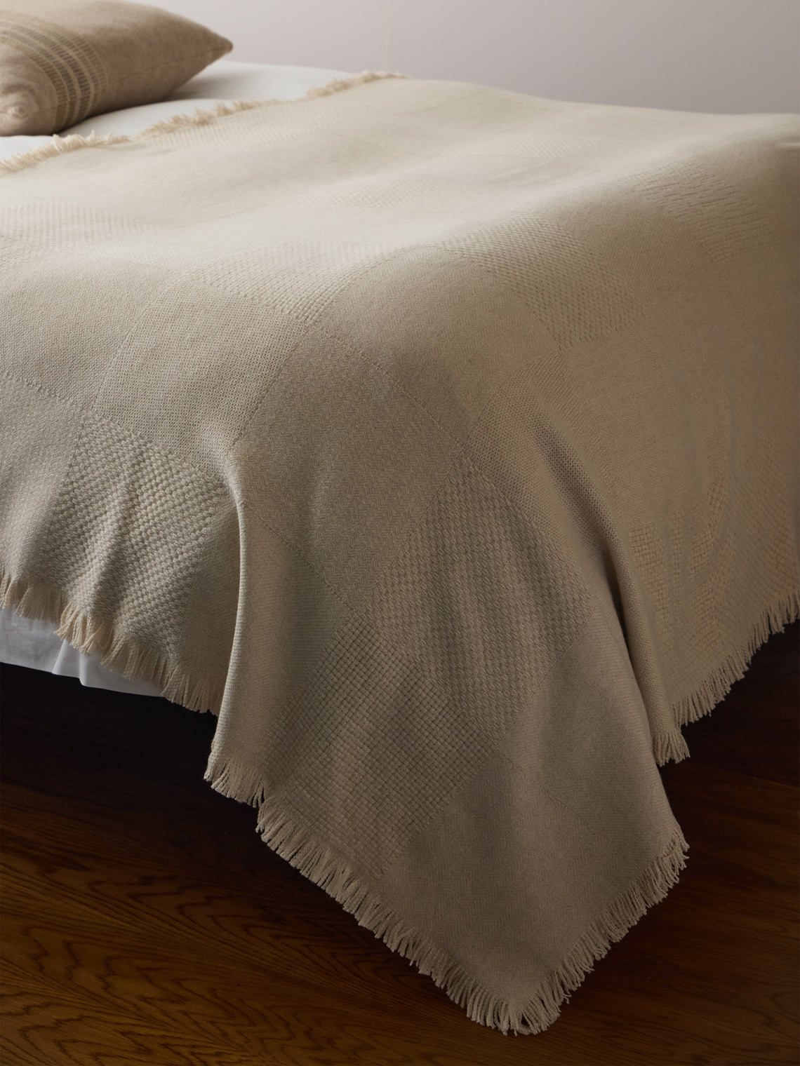 Alonpi - Bella Cashmere Blanket (71in/1.8m) - Beige - ABASK