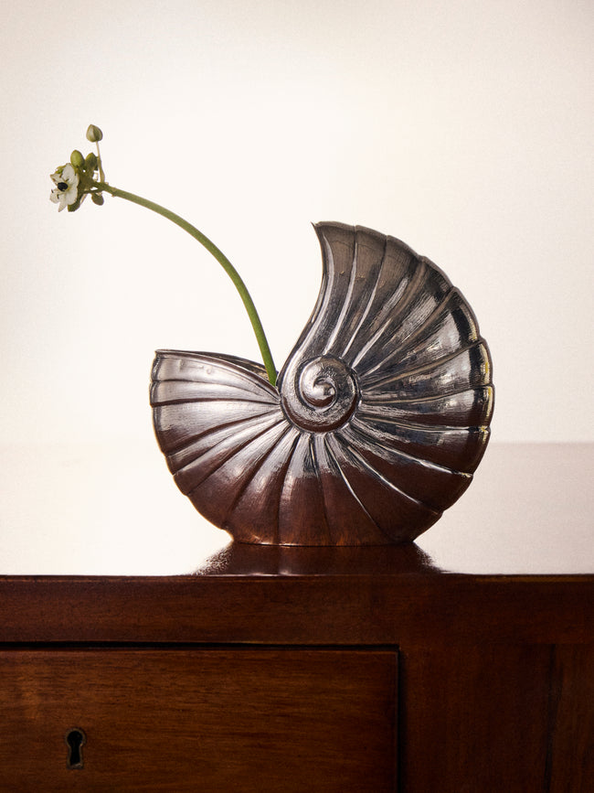 Antique and Vintage - 1970s Sterling Silver Nautilus Shell Vase (7.5in/19cm) - Silver - ABASK