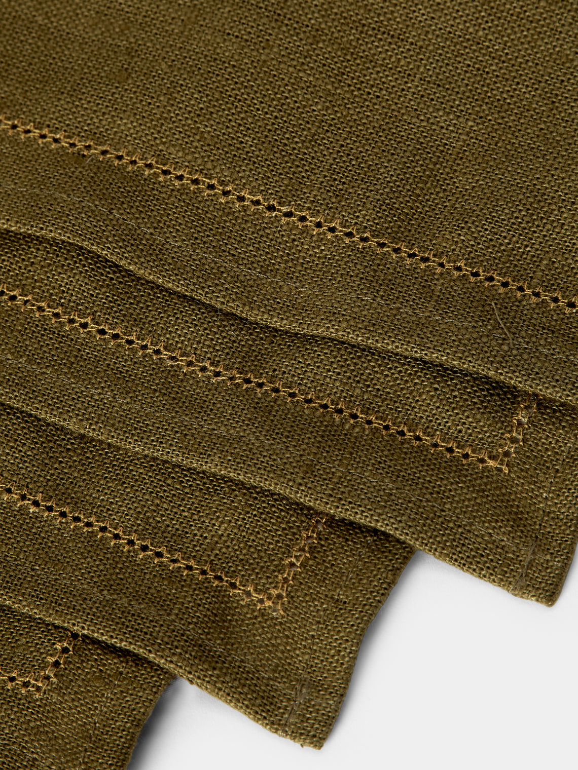 Volga Linen - Hem-Stitch Linen Placemats (Set of 6) - Green - ABASK