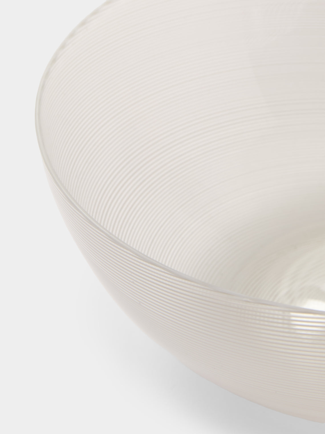 Antique and Vintage - 1960s Venini x Tapio Wirkkala Filigrana Murano Glass Bowl - White - ABASK