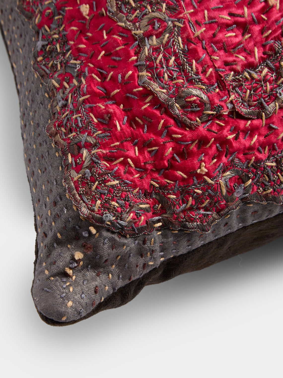 By Walid - 17th-Century Italian Silver and Metal Embroidery Silk Velvet Cushion (25in/63cm) - Multiple - ABASK