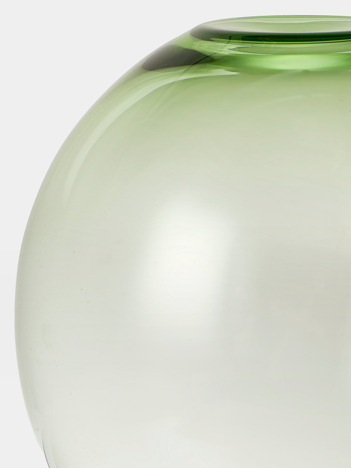 Lobmeyr - BV60 Crystal Vase (8in/20cm) - Green - ABASK